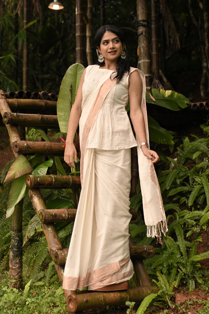 Jamdani Cotton Saree with Copper and Zari Border