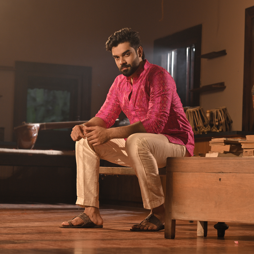 Pink Handwoven Kurta with Pyajama - Set