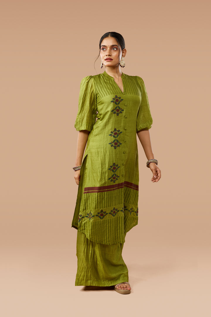 Olive Green Placement Print Sik  Kurta &amp; Palazzo Set