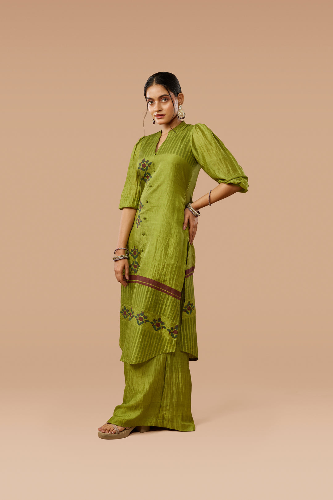 Olive Green Placement Print Sik  Kurta &amp; Palazzo Set
