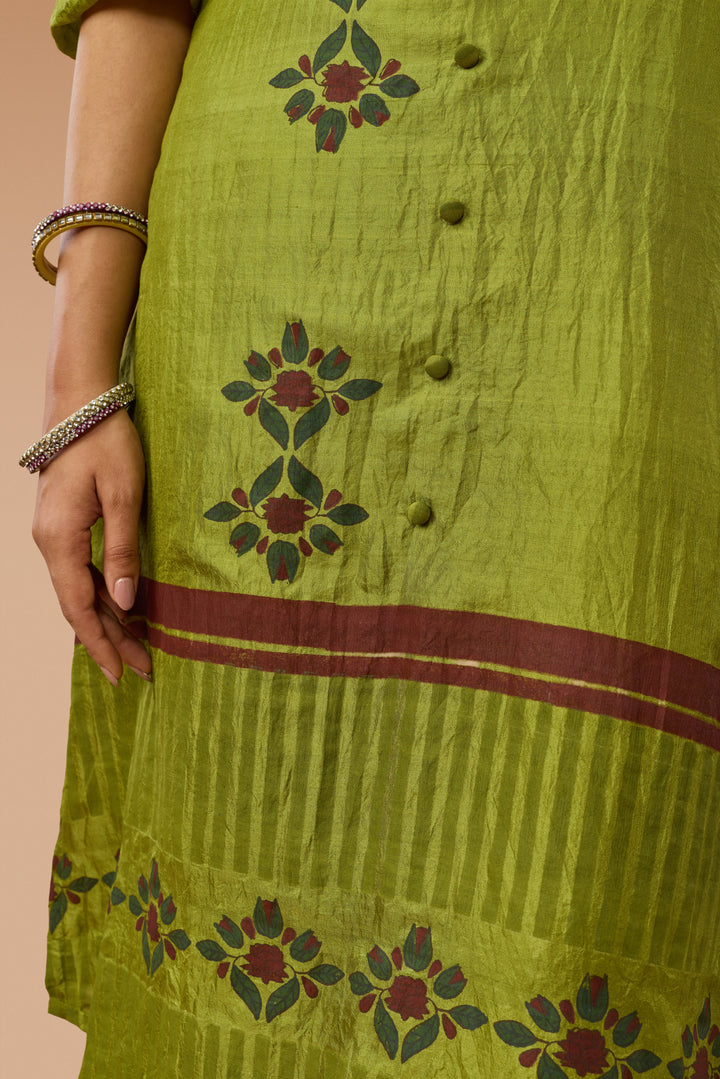 Olive Green Placement Print Sik  Kurta &amp; Palazzo Set